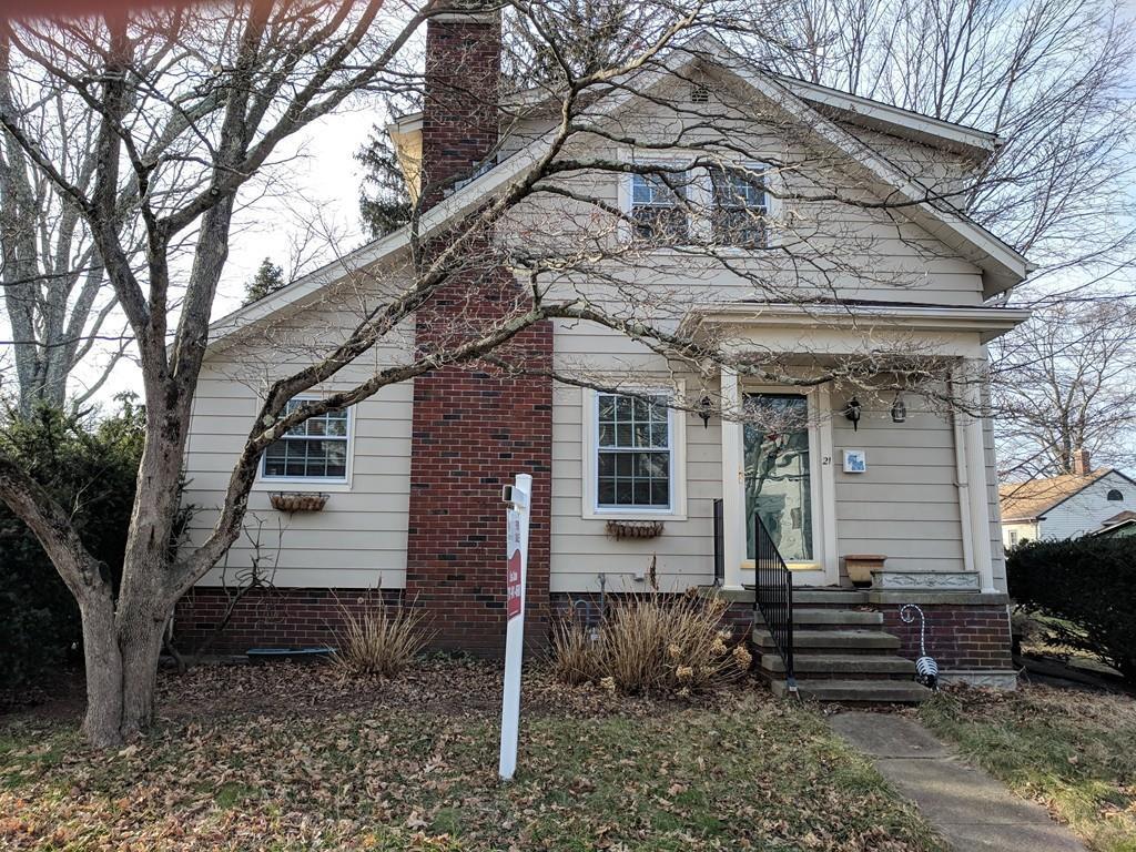 21 Tappan Ave - Photo 1