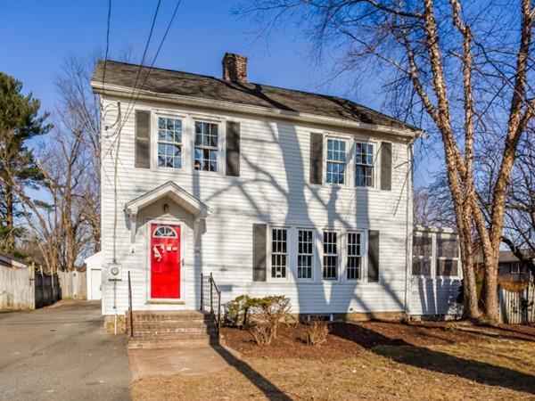 56 Lealand Ave, - Photo 1