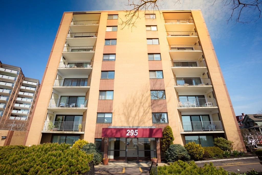 295 Lynn Shore Dr - Photo 1