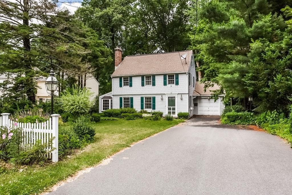 140 Field Rd - Photo 1