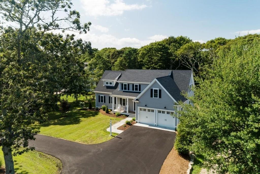 83 Swift Avenue - Photo 1