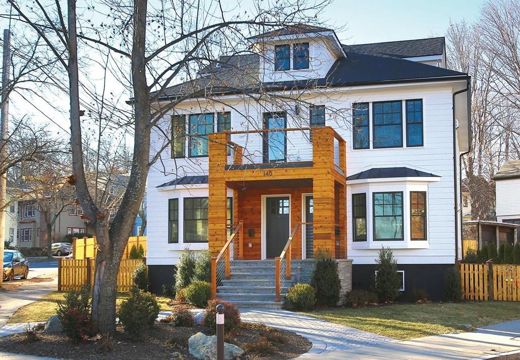 140 Sumner Rd - Photo 1