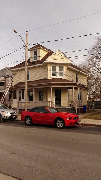 345 Hanover St - Photo 1
