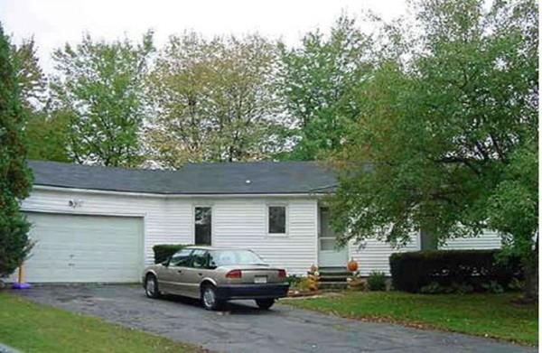 17 Coach Ln - Photo 1