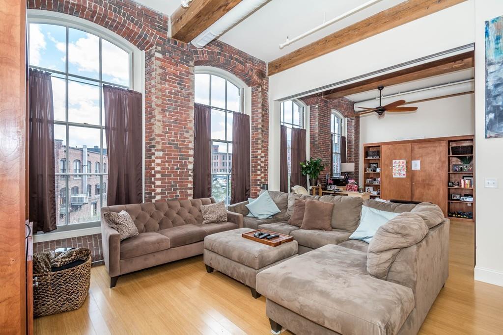 30 Market St - Photo 1