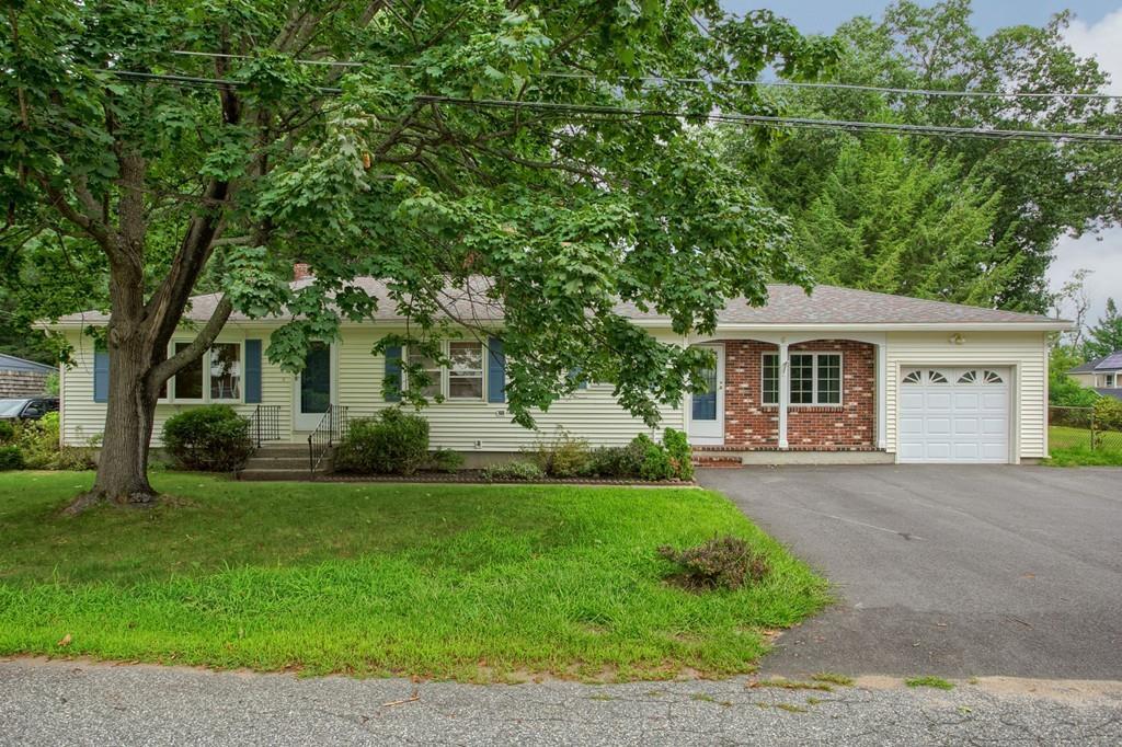 25 Carolyn St - Photo 1