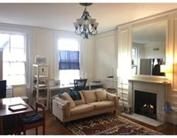 409 Beacon Street - Photo 1