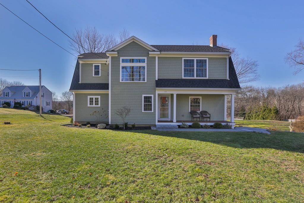 49 Maple St - Photo 1