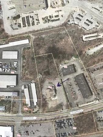 204 E Main St - Photo 1
