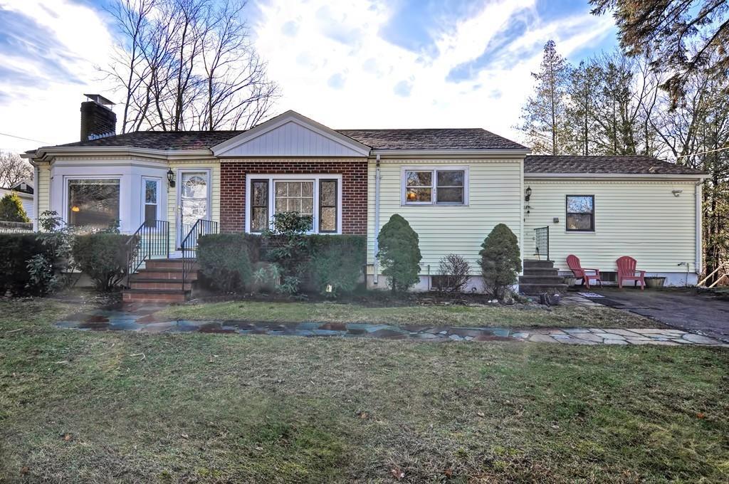 28 Whiting St - Photo 1