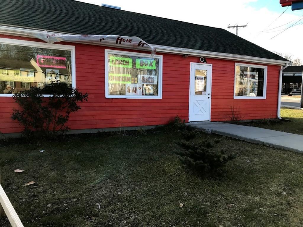 168 Pleasant - Photo 1