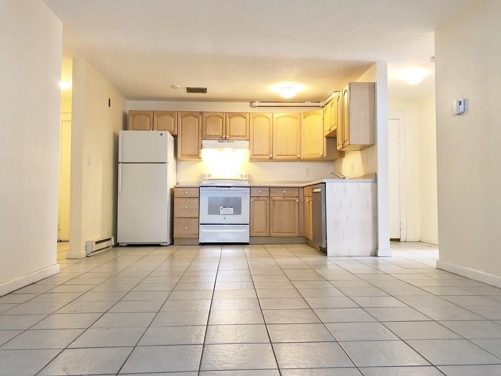 40 Rockland Ave - Photo 1