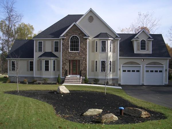 240 Holman St - Photo 1