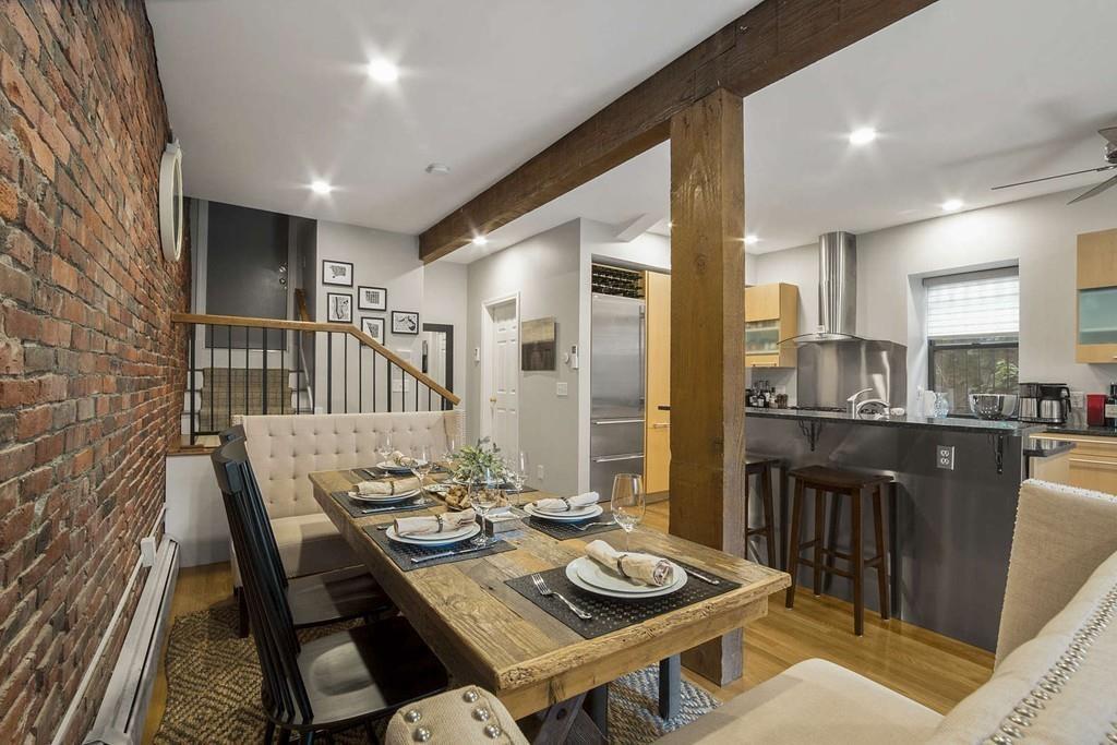 19 Albemarle St - Photo 1