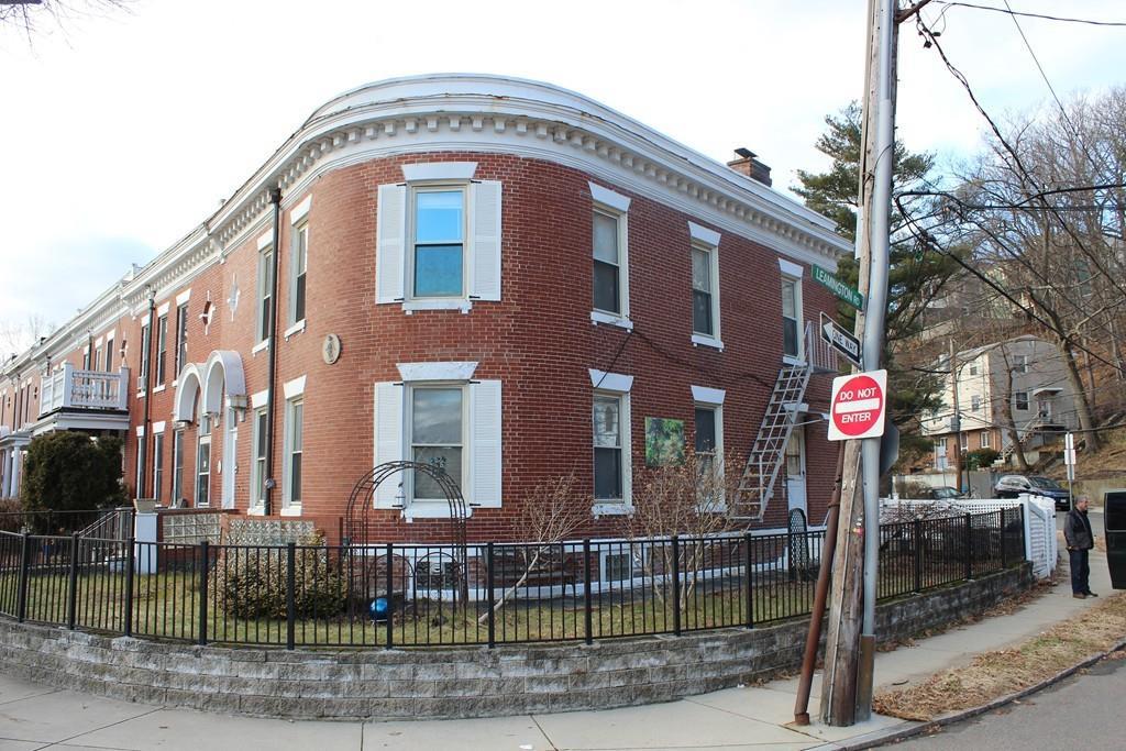 1729 Commonwealth Ave - Photo 1