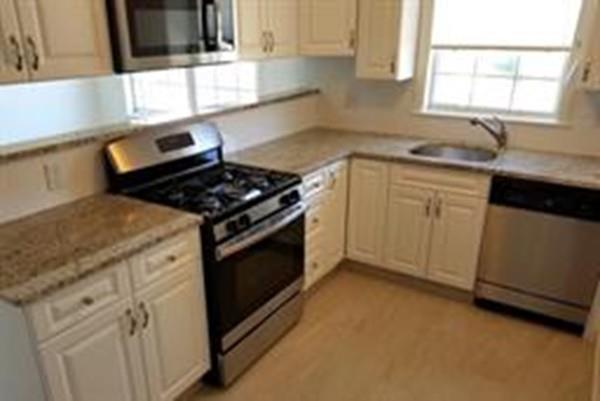 200 Bedford - Photo 1