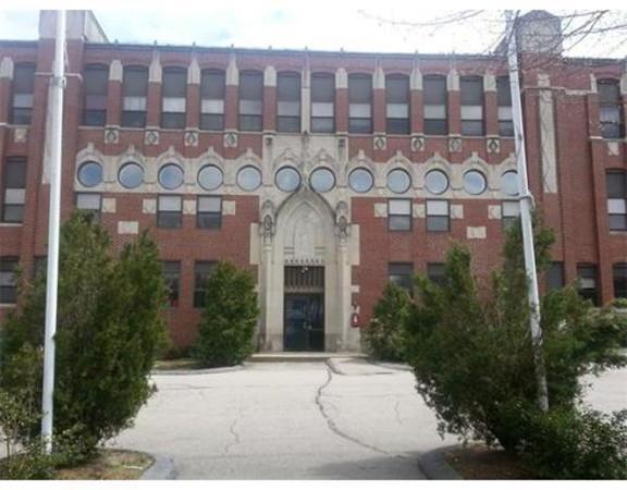 145 Broad - Photo 1
