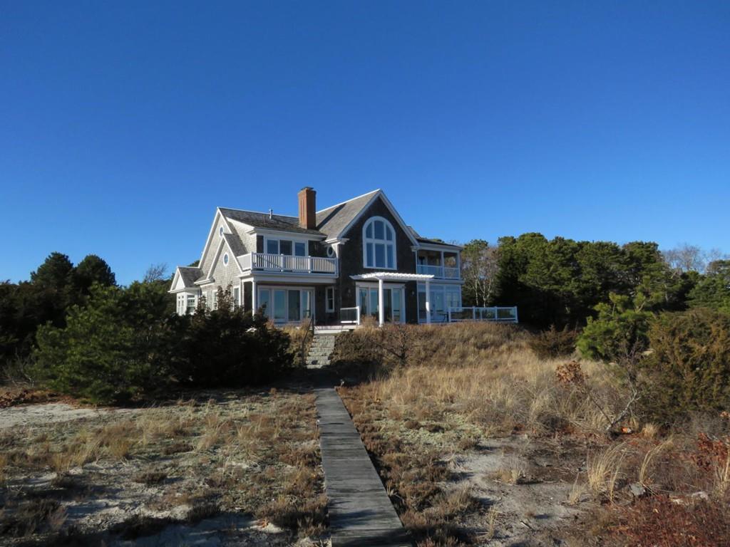 210 South St - Photo 1