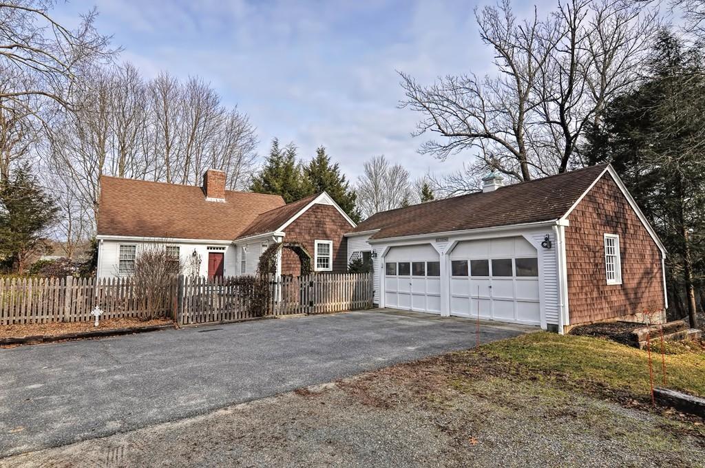 5 Moulton Street - Photo 1