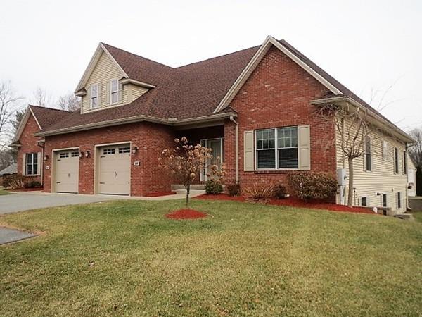 1115 Suffield Street - Photo 1