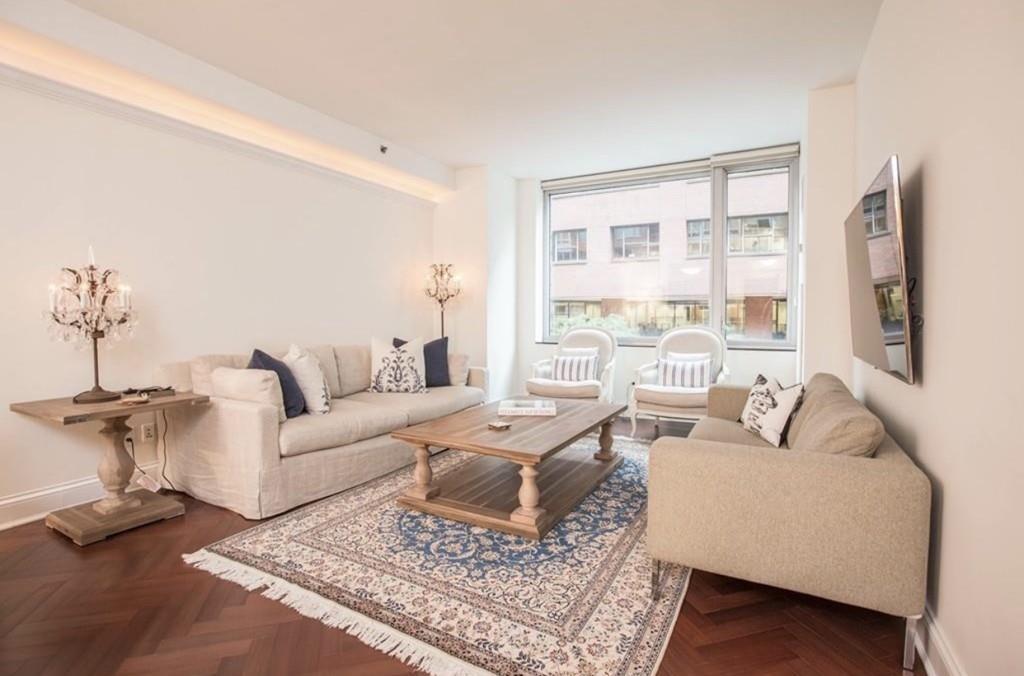 1 Charles Street - Photo 1