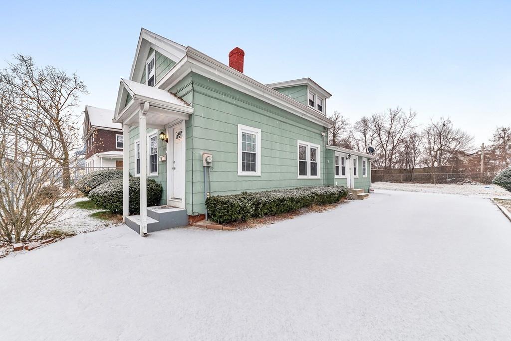 107 Cedar St - Photo 1