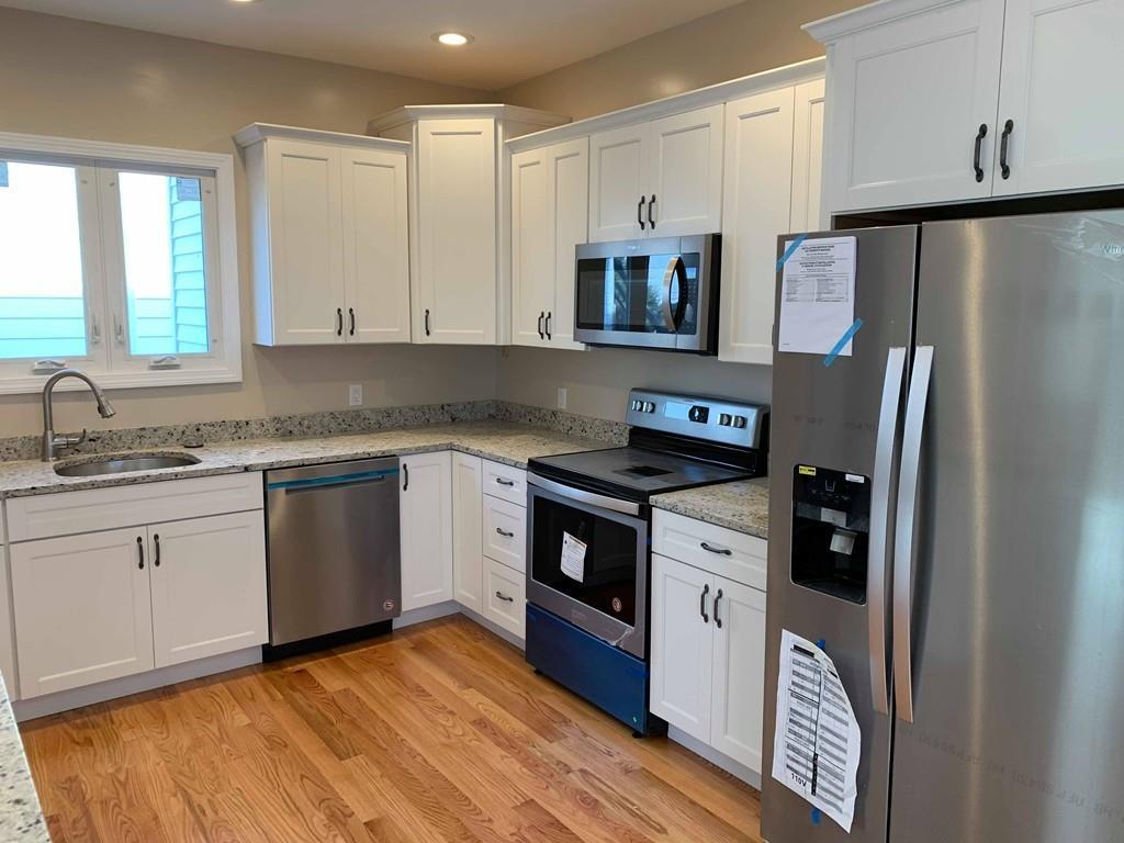 56 Winthrop St - Photo 1