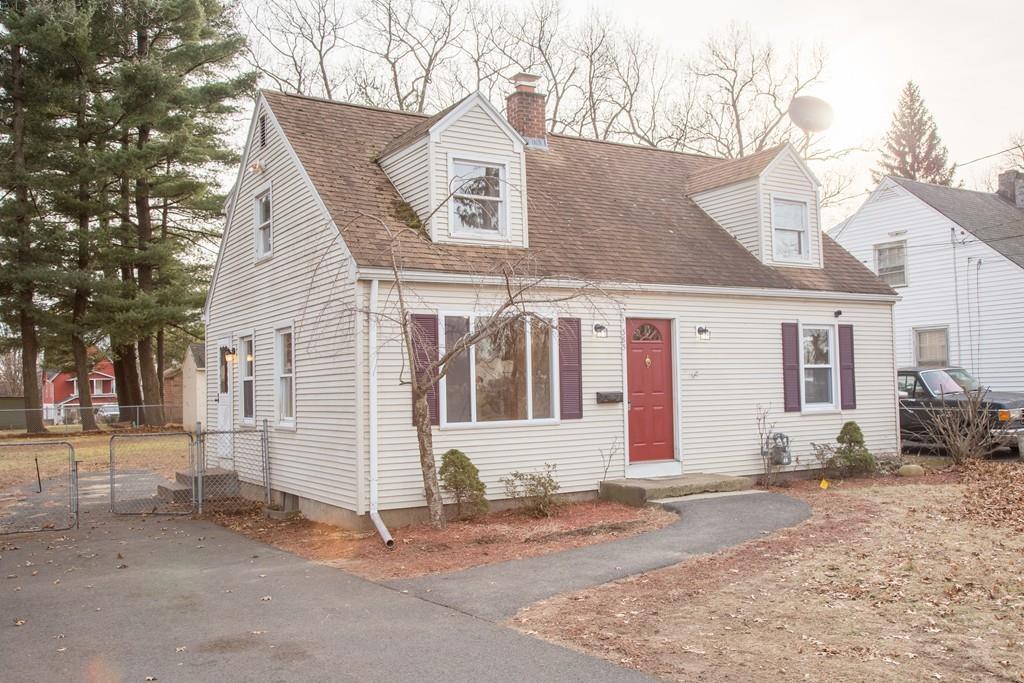 385 Kings Highway - Photo 1