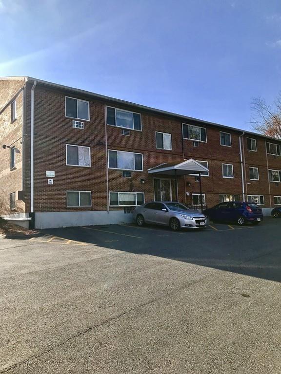 137 Wintrhop Street - Photo 1