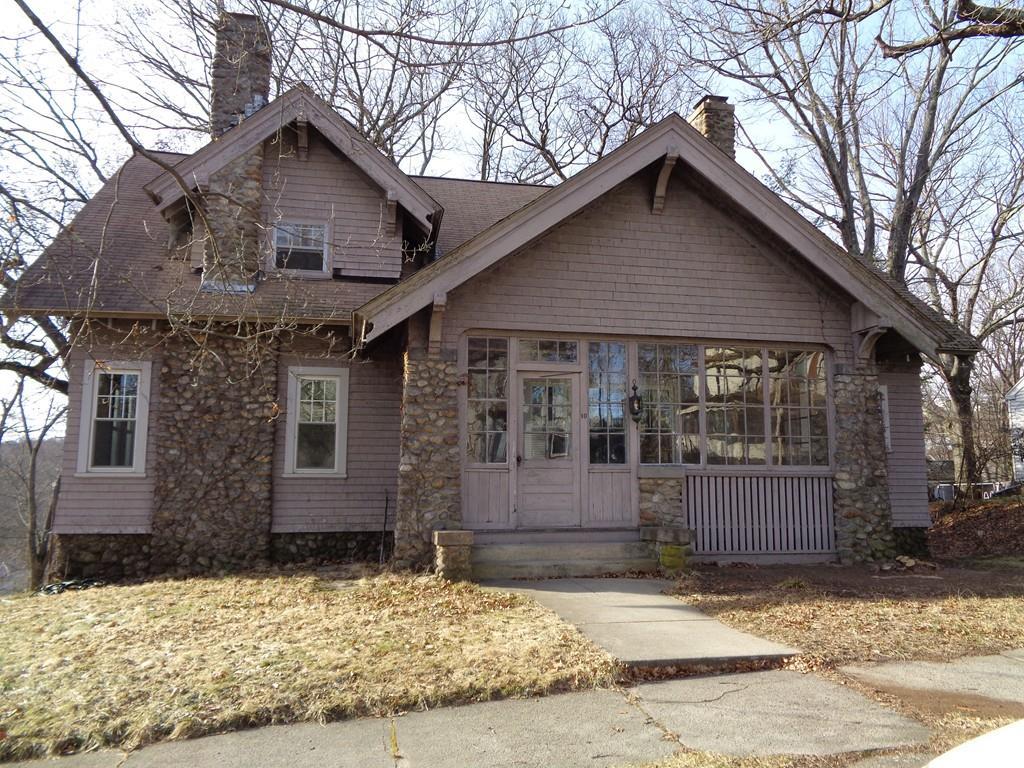 10 Bishop Ave - Photo 1