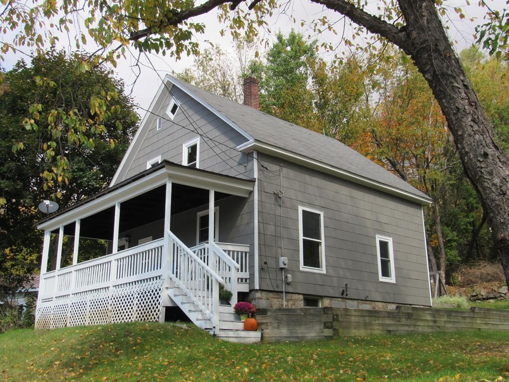 454 Willard St - Photo 1