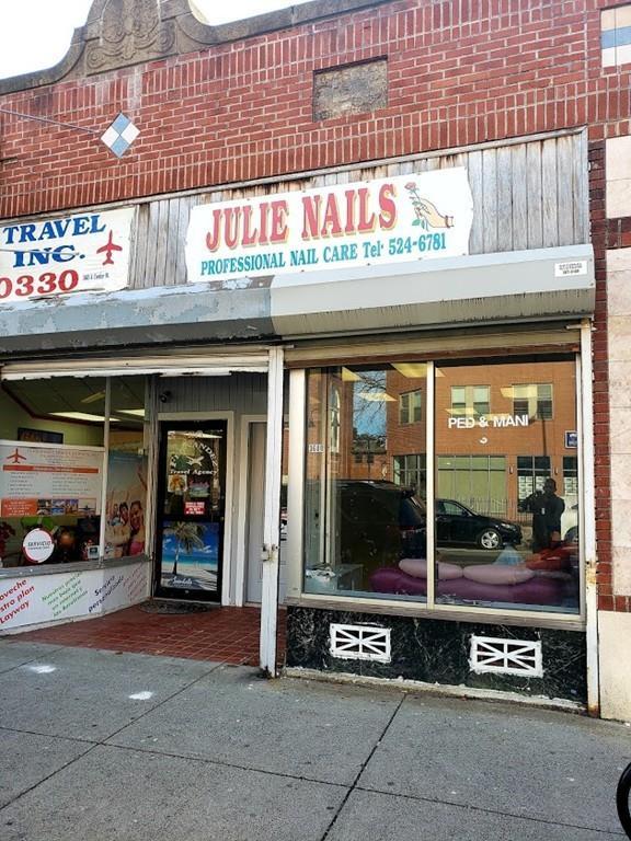 360 Centre Street - Photo 1