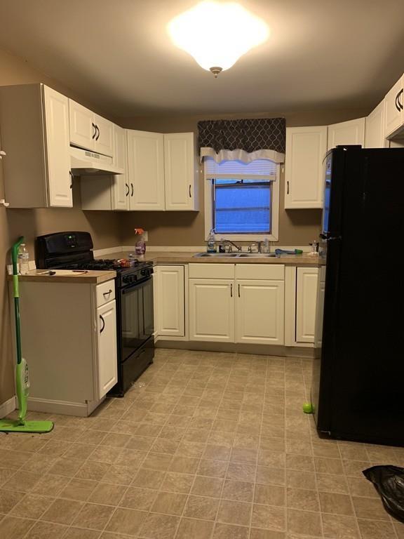 28 Belleville Road - Photo 1
