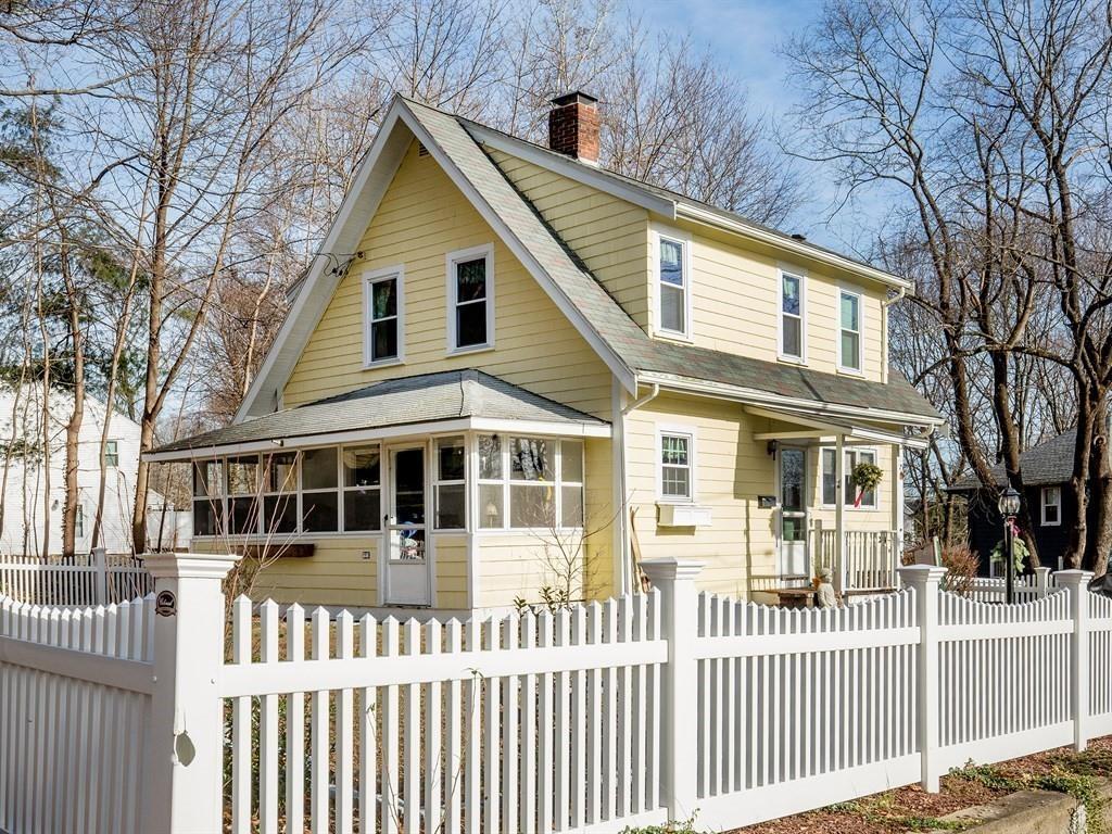 68 North St - Photo 1