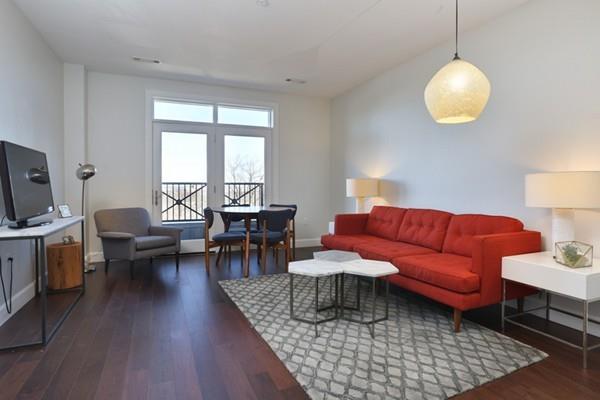 1501 Commonwealth - Photo 1