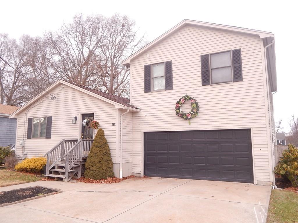388 Norman St - Photo 1