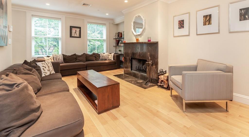 192 West Springfield Street - Photo 1