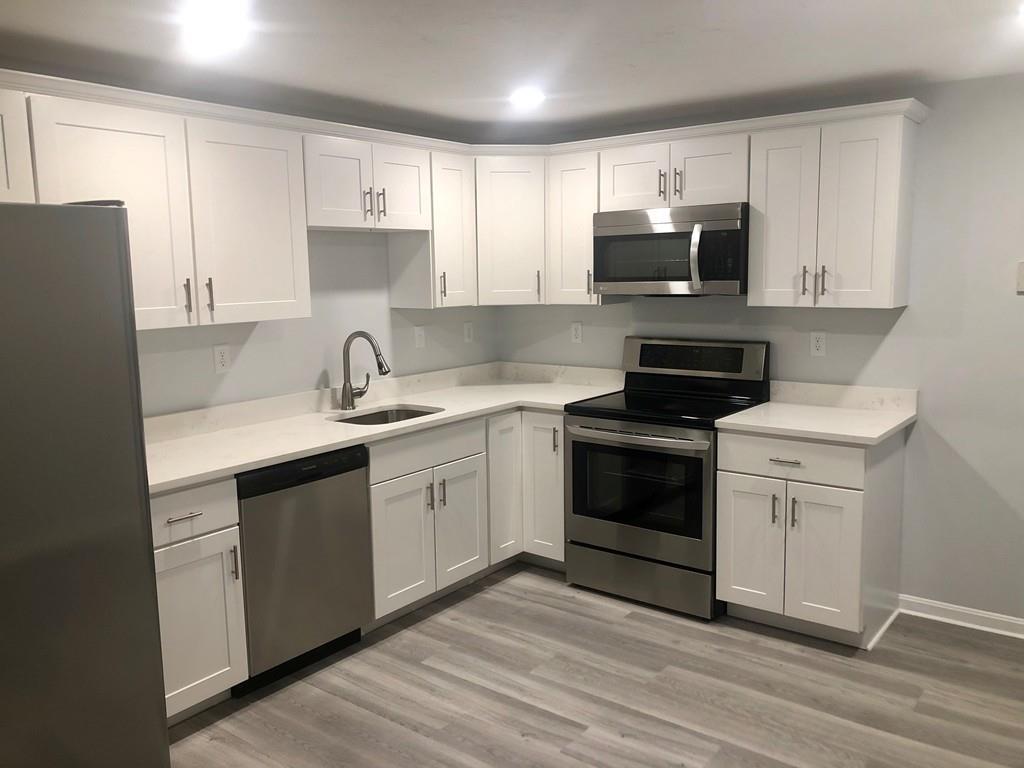 1508 Tremont St - Photo 1