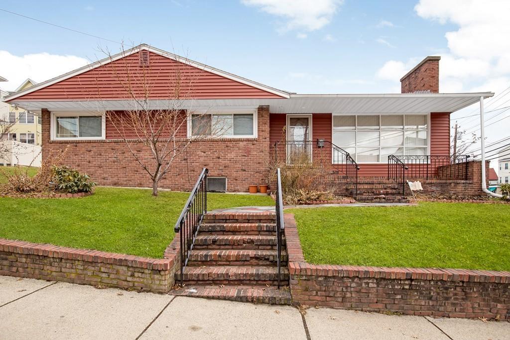 3 Harding Ave - Photo 1