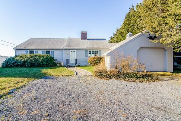 15 Cove Ln - Photo 1