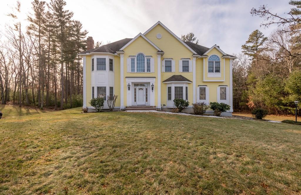 8 Mortimer Dr - Photo 1