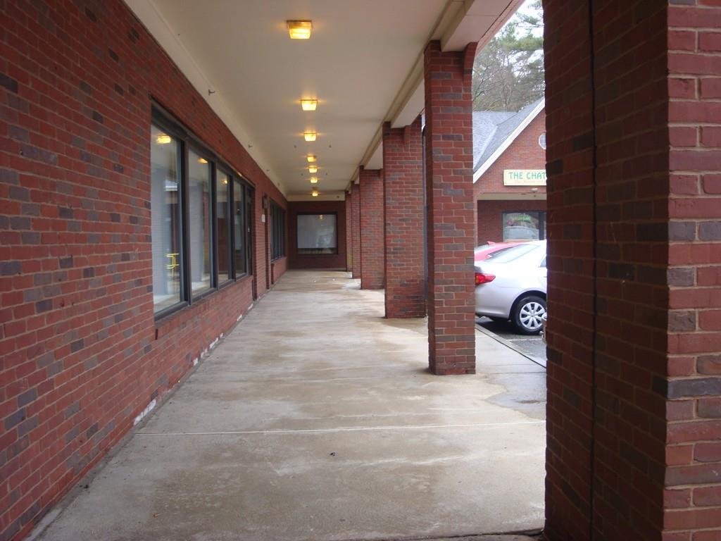 755 Bedford St - Photo 1