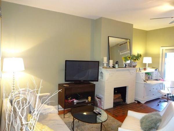 551 East 8th St - Photo 1