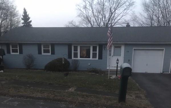 49 Hamilton Circle - Photo 1