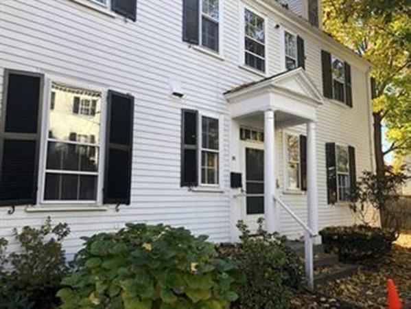 81 Irving - Photo 1