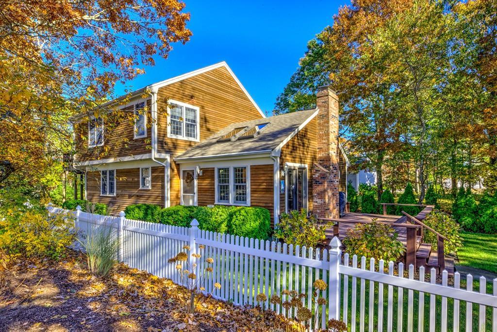 40 Carl Avenue - Photo 1