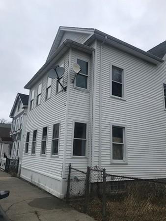 1098 Pleasant St - Photo 1