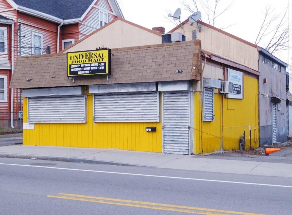 191 Pleasant St - Photo 1