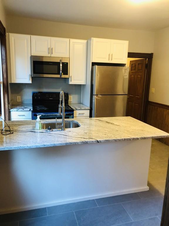 24 Taft - Photo 1