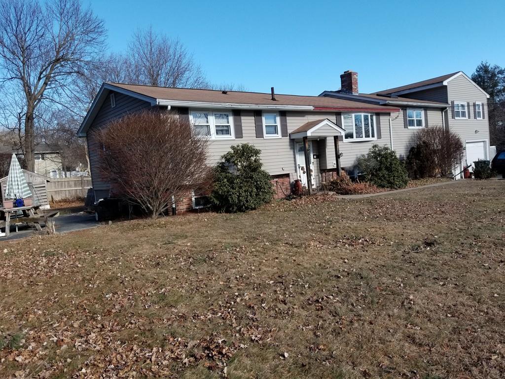 10 Hampshire Cir - Photo 1